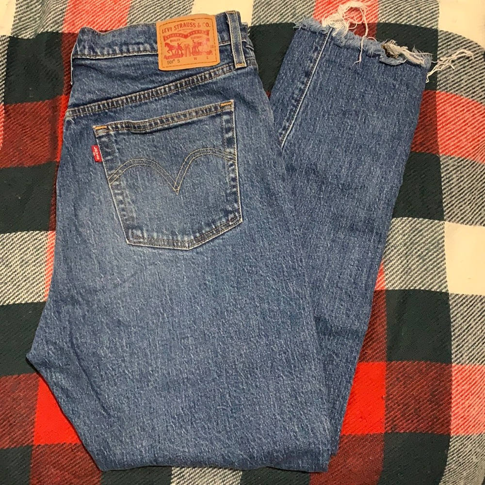 LEVIS 501 JEANS